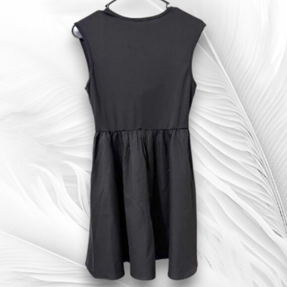 Black Sleeveless Fit And Flare Button Front Dress - Picture 2 of 7